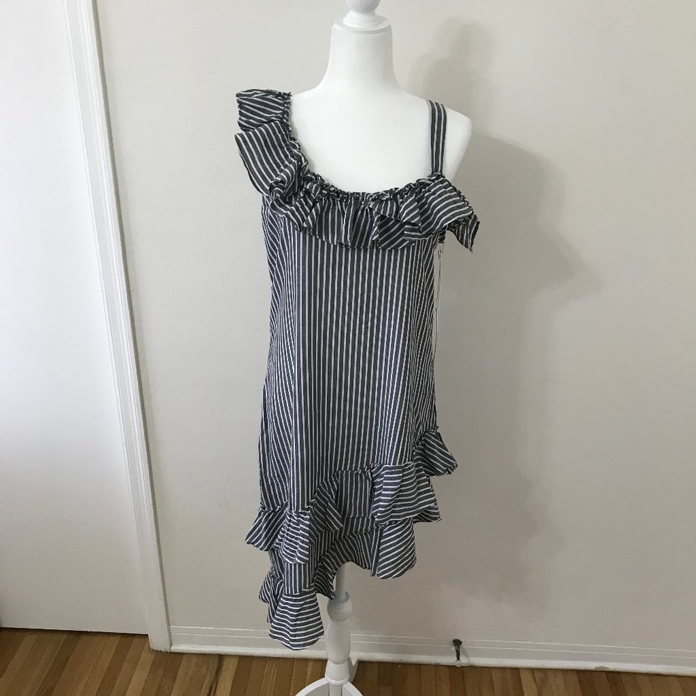 NWT New Sam & Lavi Asymmetrical Hem Ruffle…